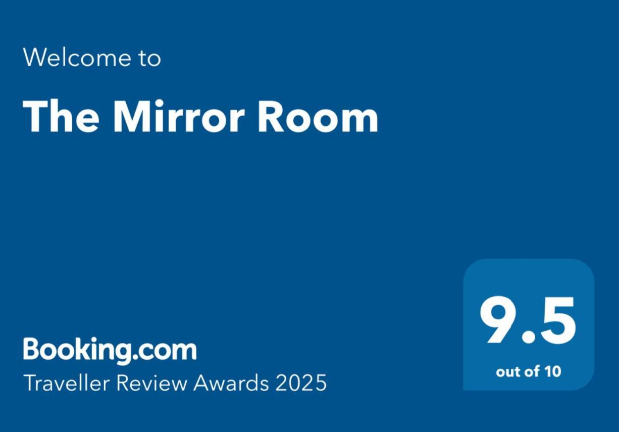 The Mirror Room Veliko Turnovo Bagian luar foto